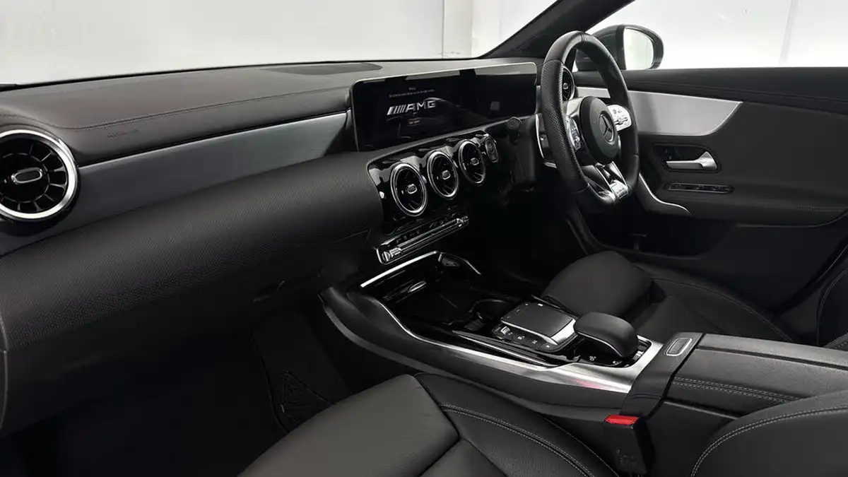 2020-mercedes-benz-cla-20-cla-35-amg-coupe-4d-big-8