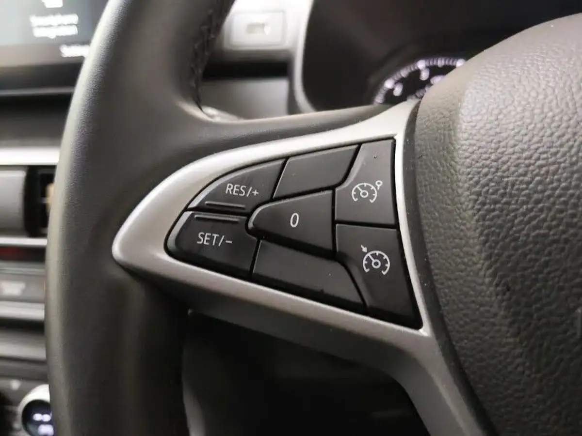2023-dacia-sandero-stepway-10-tce-essential-90bhp-big-16
