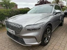 2023-genesis-gv70-e-sport-line-small-0