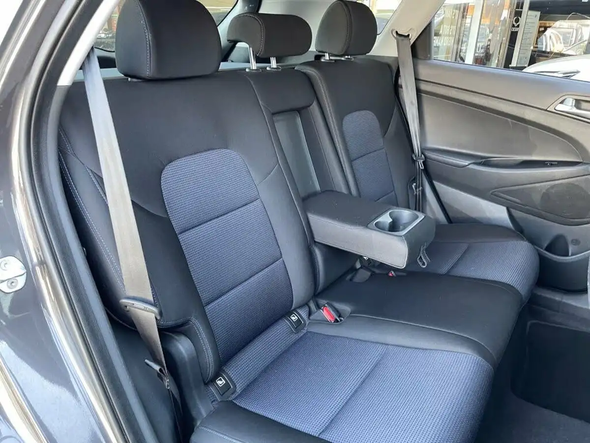 2016-hyundai-tucson-17crdi-blue-drive-se-116ps-big-22