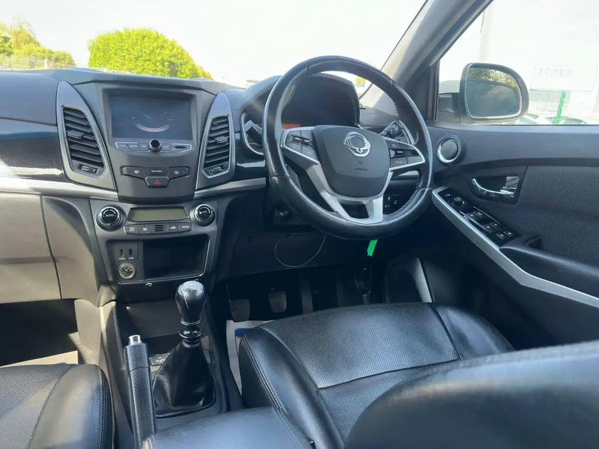 2019-kgm-ssangyong-korando-22td-elx-big-29