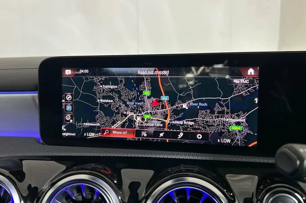 2022-mercedes-benz-cla-big-16