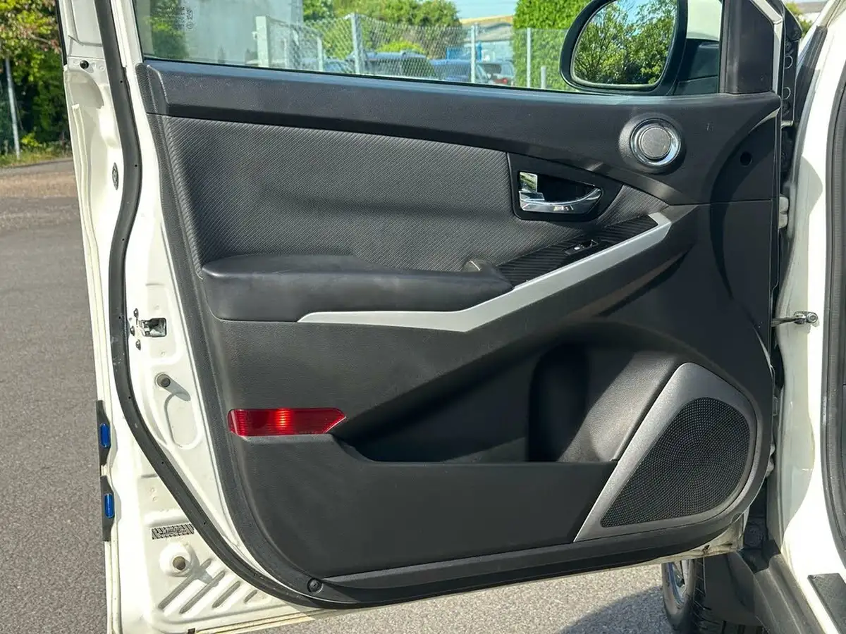 2019-kgm-ssangyong-korando-22td-elx-big-53