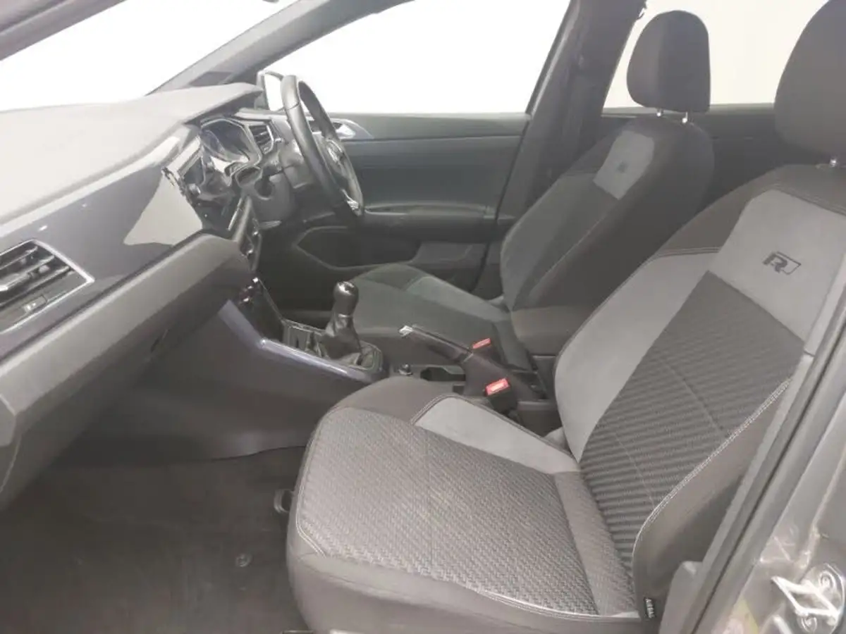 2020-volkswagen-polo-10-tsi-r-line-115ps-big-4