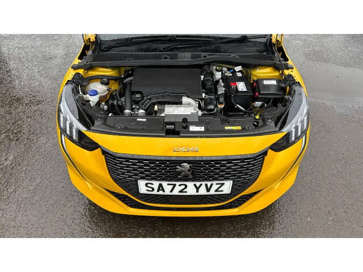 2021-peugeot-208-15-bluehdi-gt-line-big-7