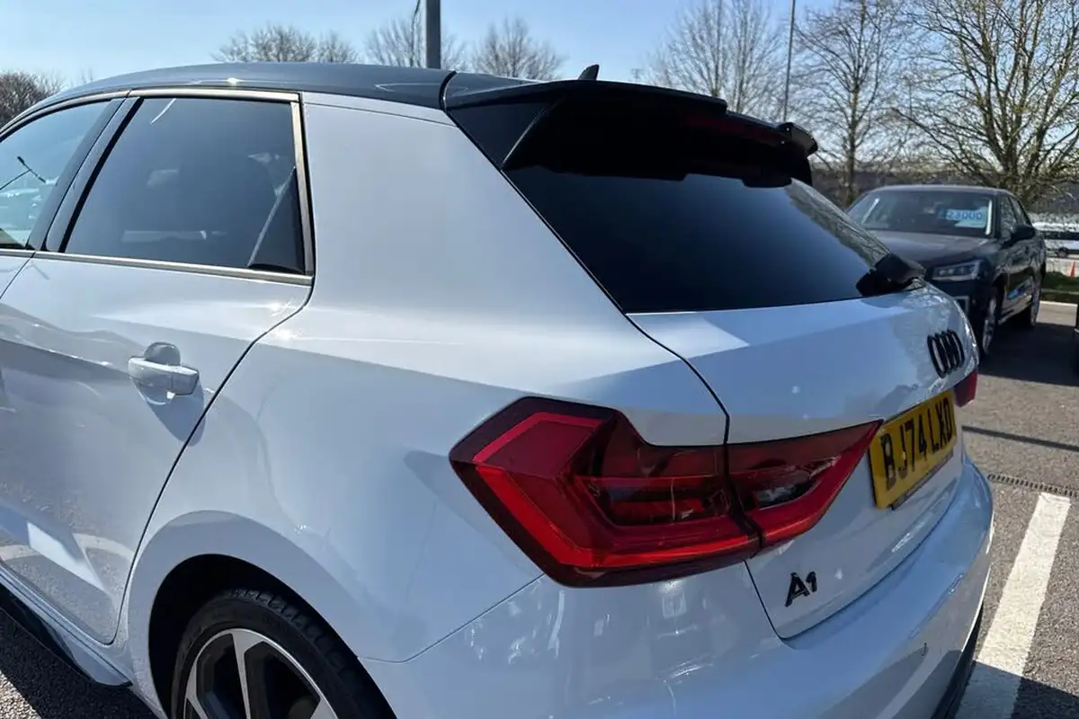 2024-audi-a1-10-30-tfsi-black-edition-116ps-s-tronic-big-29