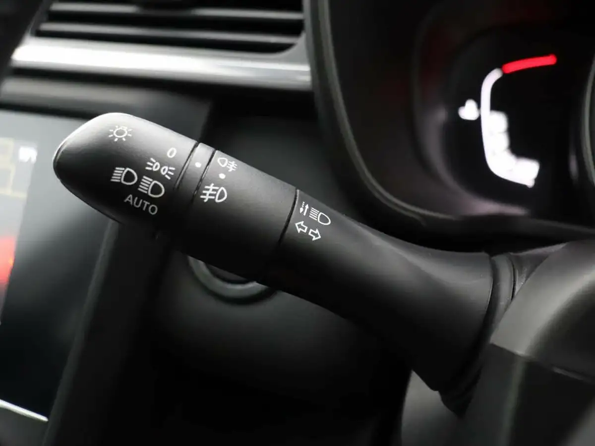2019-renault-kadjar-13-tce-iconic-140bhp-edc-auto-big-39
