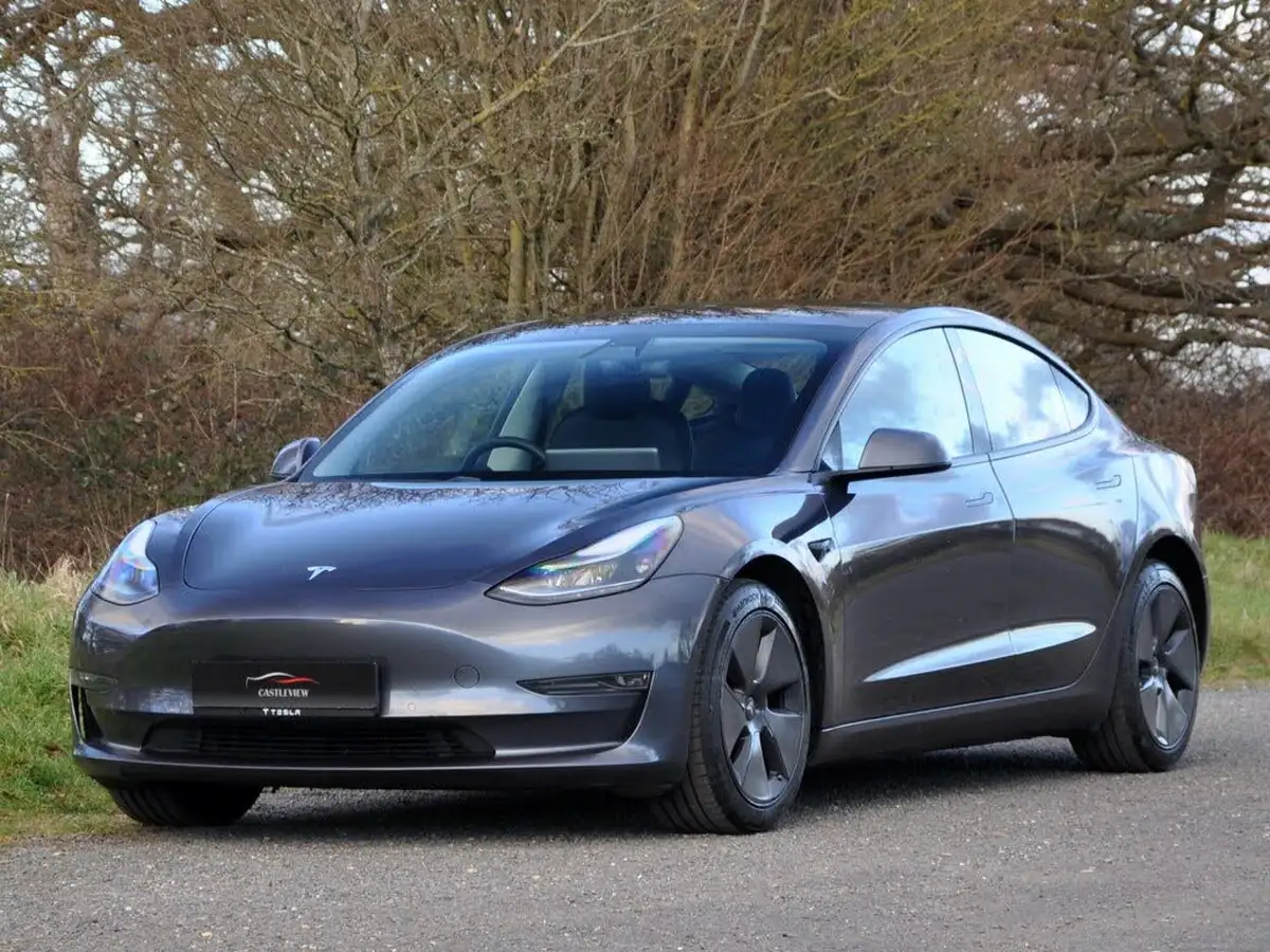 2021-tesla-model-3-e-long-range-4x4-big-72