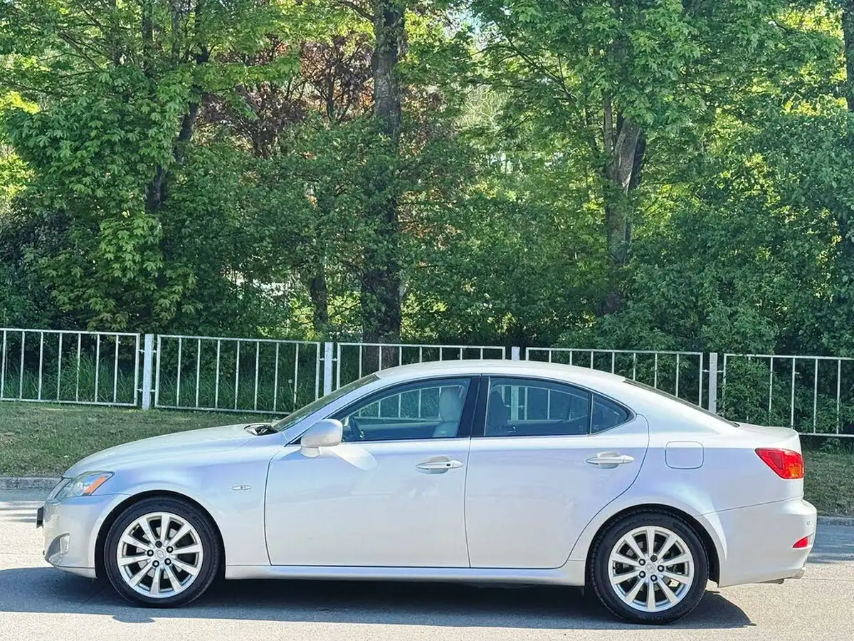 2006-lexus-is-250-25-se-l-auto-big-5