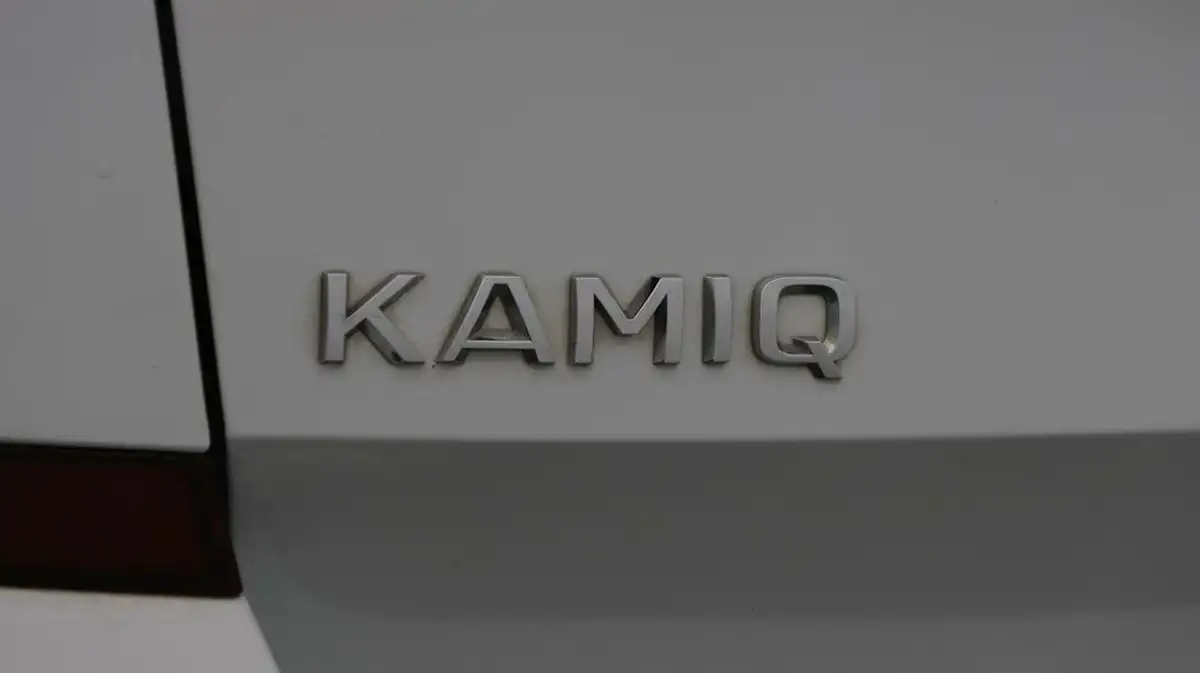 2020-skoda-kamiq-10-tsi-se-115ps-big-21
