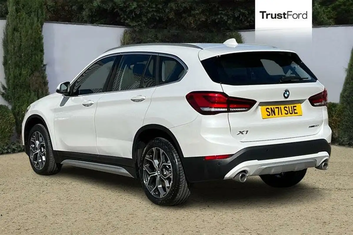 2021-bmw-x1-20-sdrive20i-xline-big-1