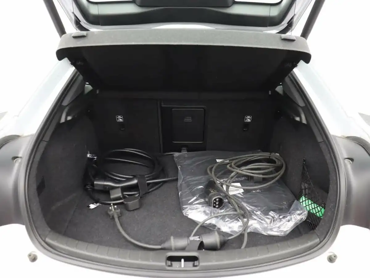 2023-polestar-polestar-2-e-ps2-165kw-standard-single-hatchback-big-14