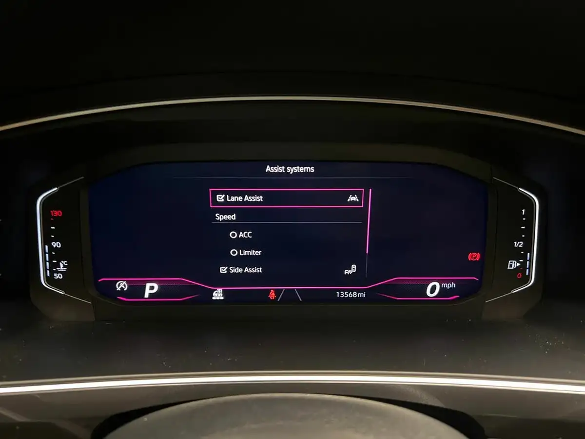 2023-volkswagen-tiguan-15-tsi-r-line-edition-big-23