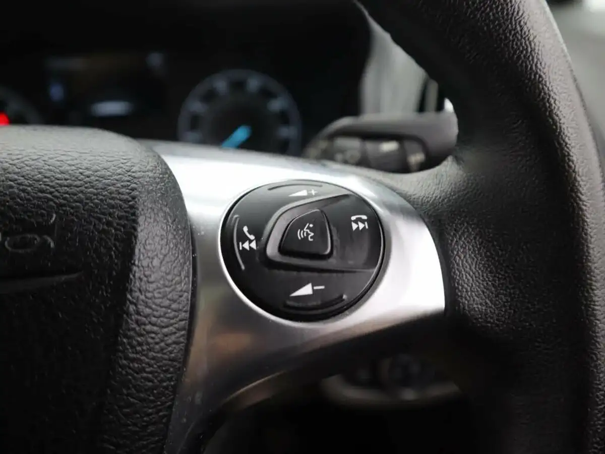 2022-ford-tourneo-connect-15-titanium-120ps-ecoblue-1499cc-powershift-big-23