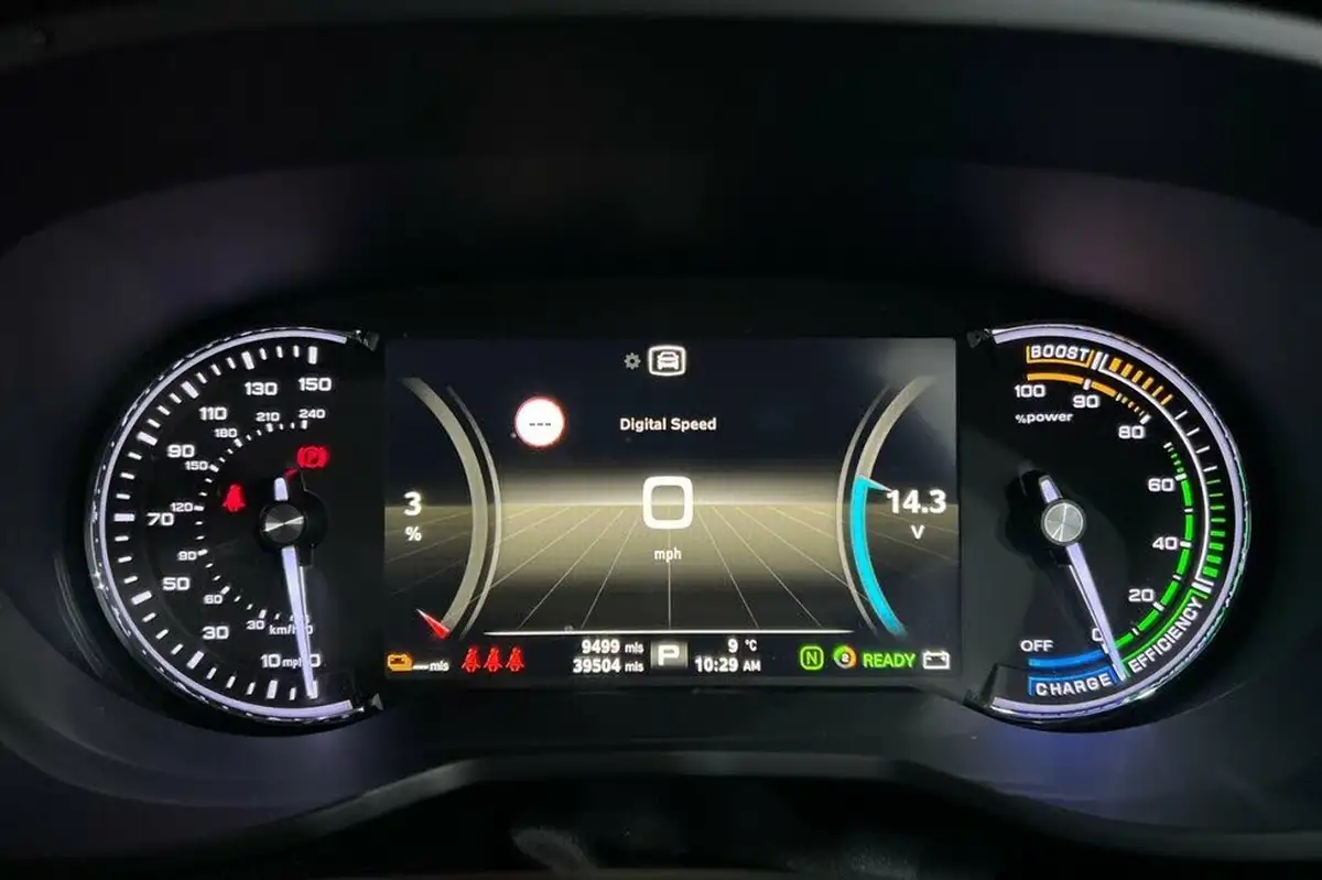2022-mg-mg5-e-exclusive-ev-long-range-big-10