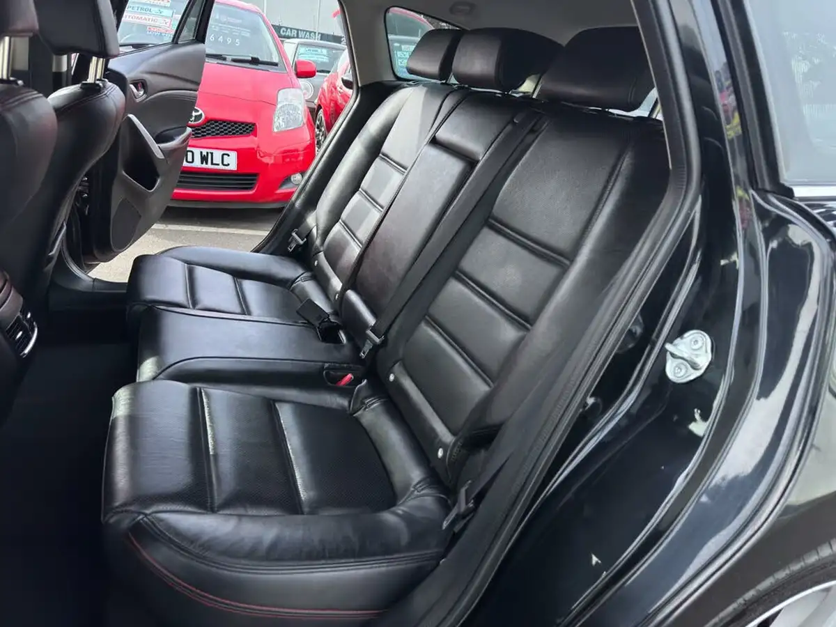 2015-mazda-mazda6-22td-sport-nav-175ps-tourer-5d-big-27