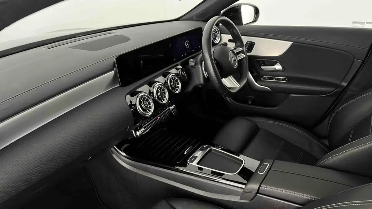 2023-mercedes-benz-cla-13-cla-250e-amg-line-premium-plus-shooting-brake-5d-big-8