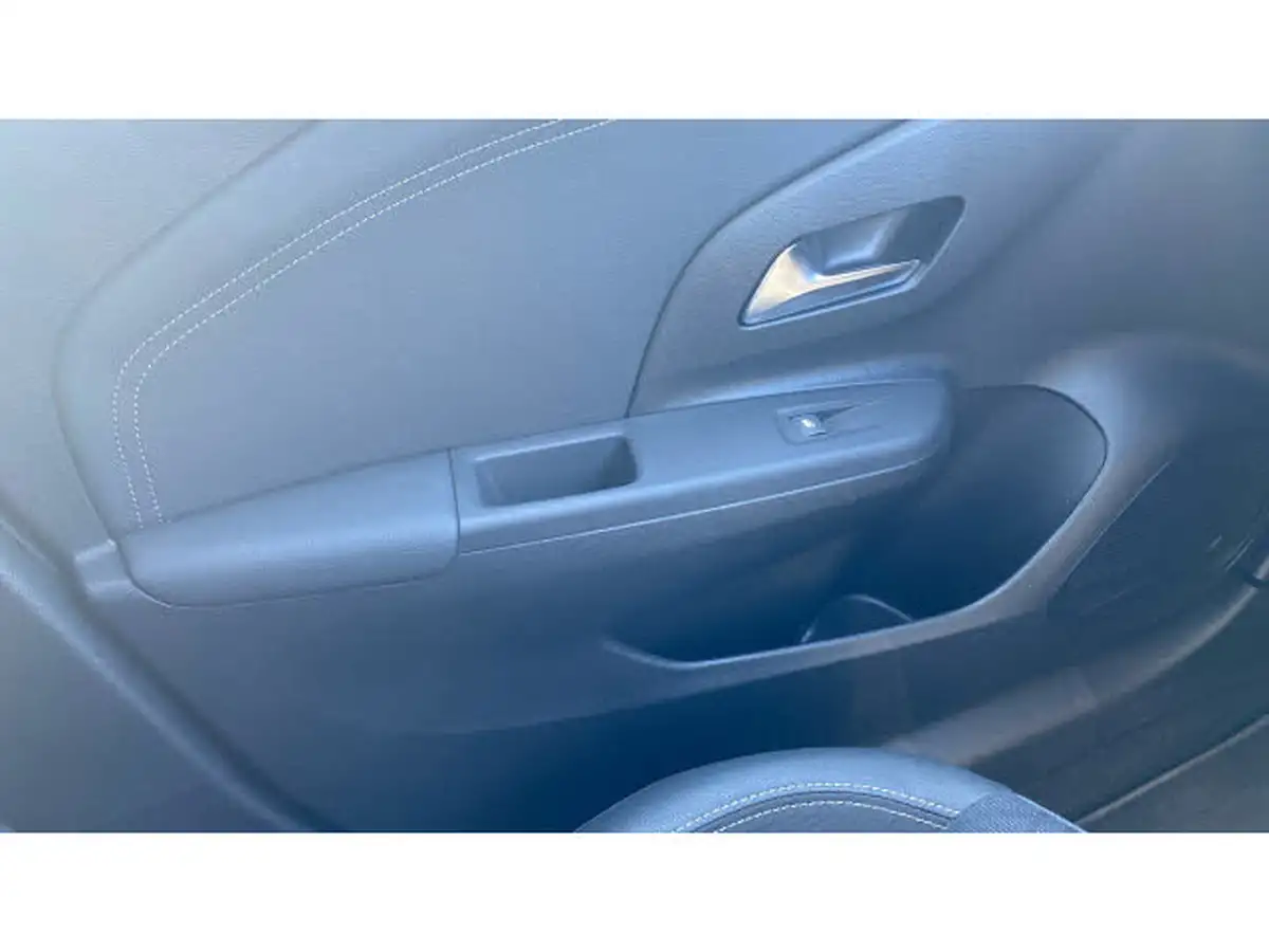 2021-vauxhall-corsa-12i-elite-big-28
