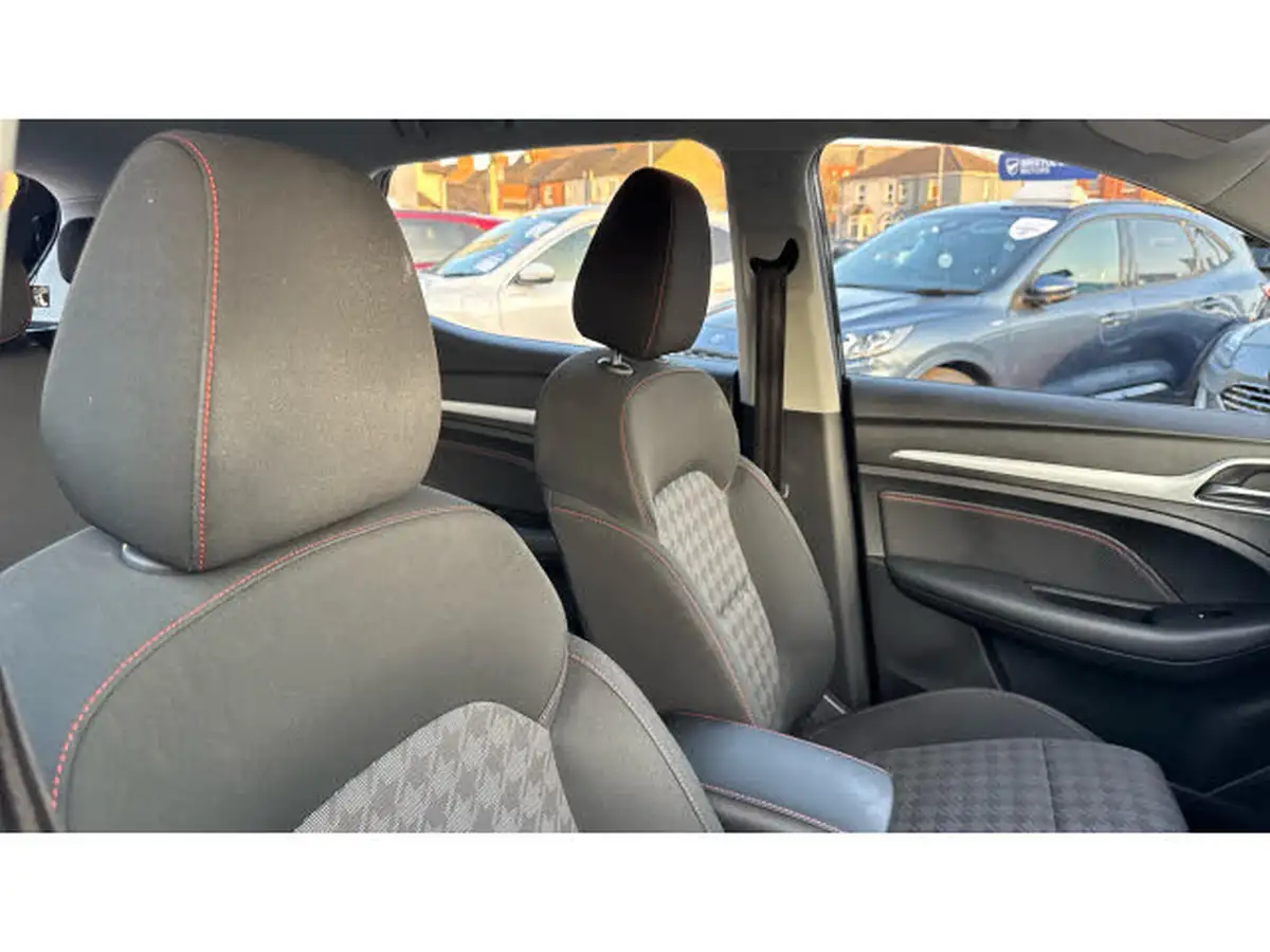 2022-mg-zs-suv-15-vti-tech-excite-big-32