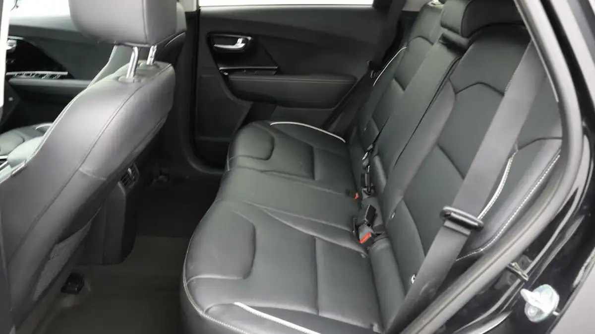 2022-kia-e-niro-ev-4-big-15
