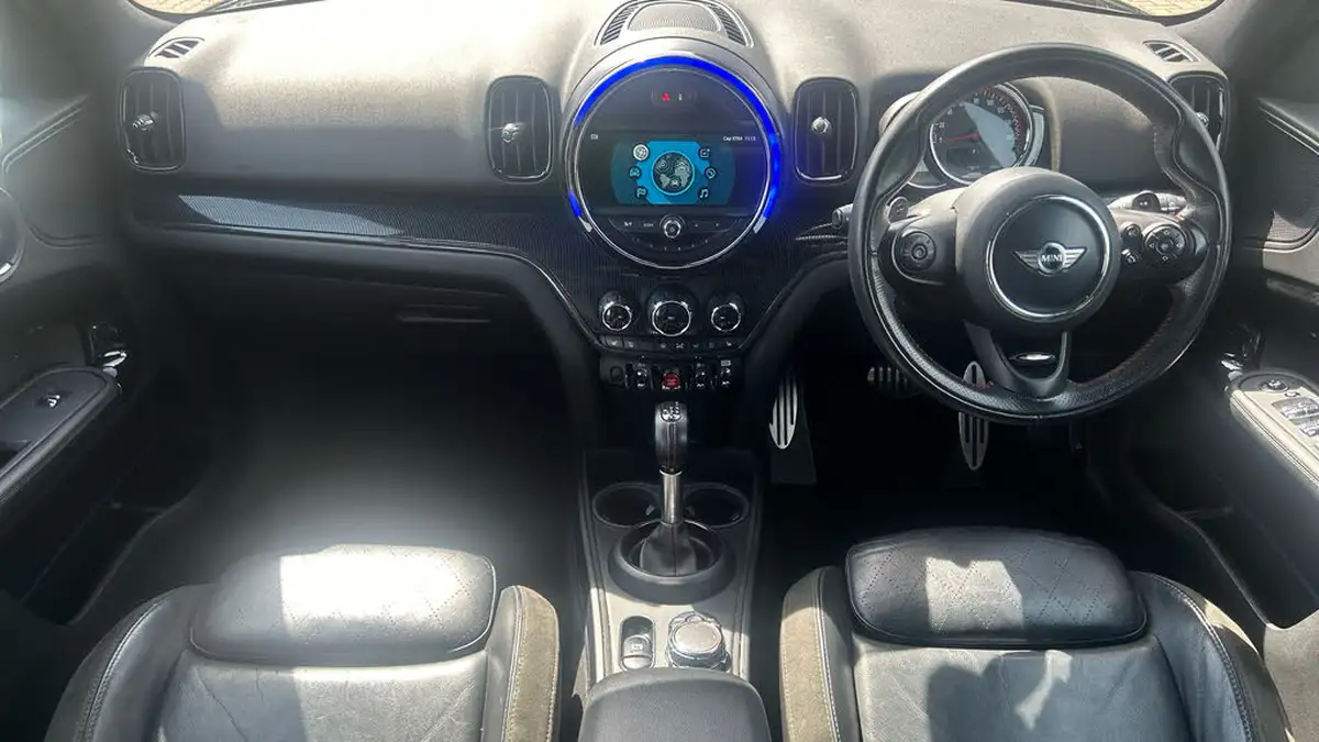 2018-mini-countryman-20-john-cooper-works-ss-auto-big-10