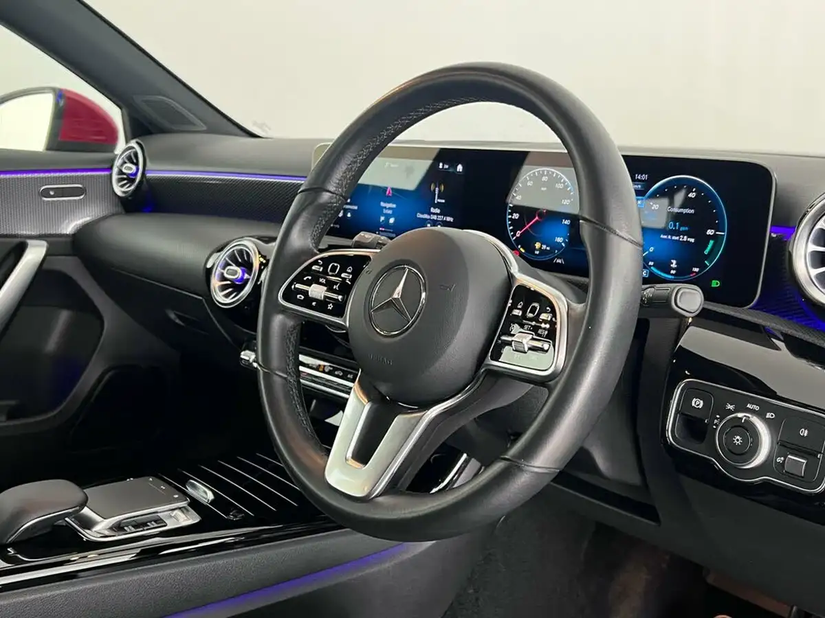 2019-mercedes-benz-a-class-13-a200-sport-premium-hatchback-5d-7g-dct-big-14
