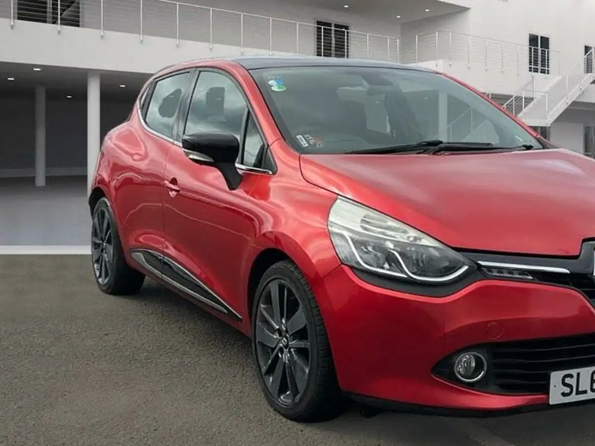 2014-renault-clio-09-dynamique-s-big-0
