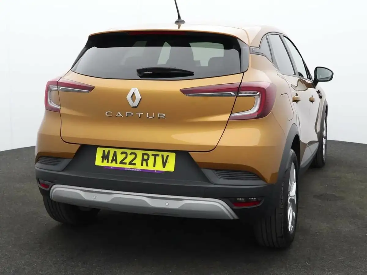 2022-renault-captur-13-tce-iconic-edition-edc-auto-big-5