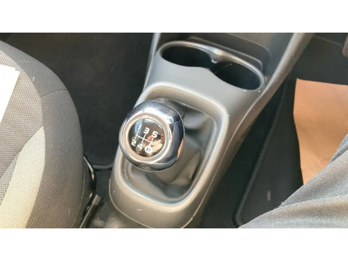 2019-toyota-aygo-10-vvt-i-x-play-big-23