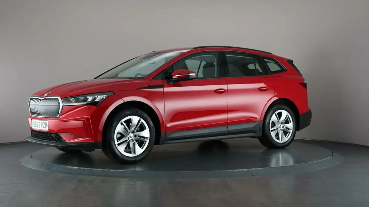 2022-skoda-enyaq-e-60-big-3