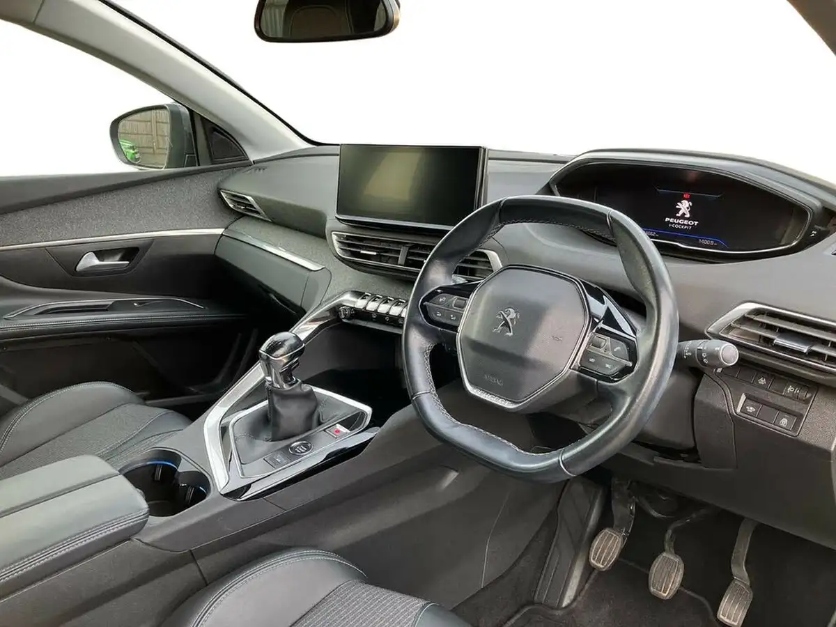 2021-peugeot-5008-suv-15-bluehdi-allure-premium-big-8