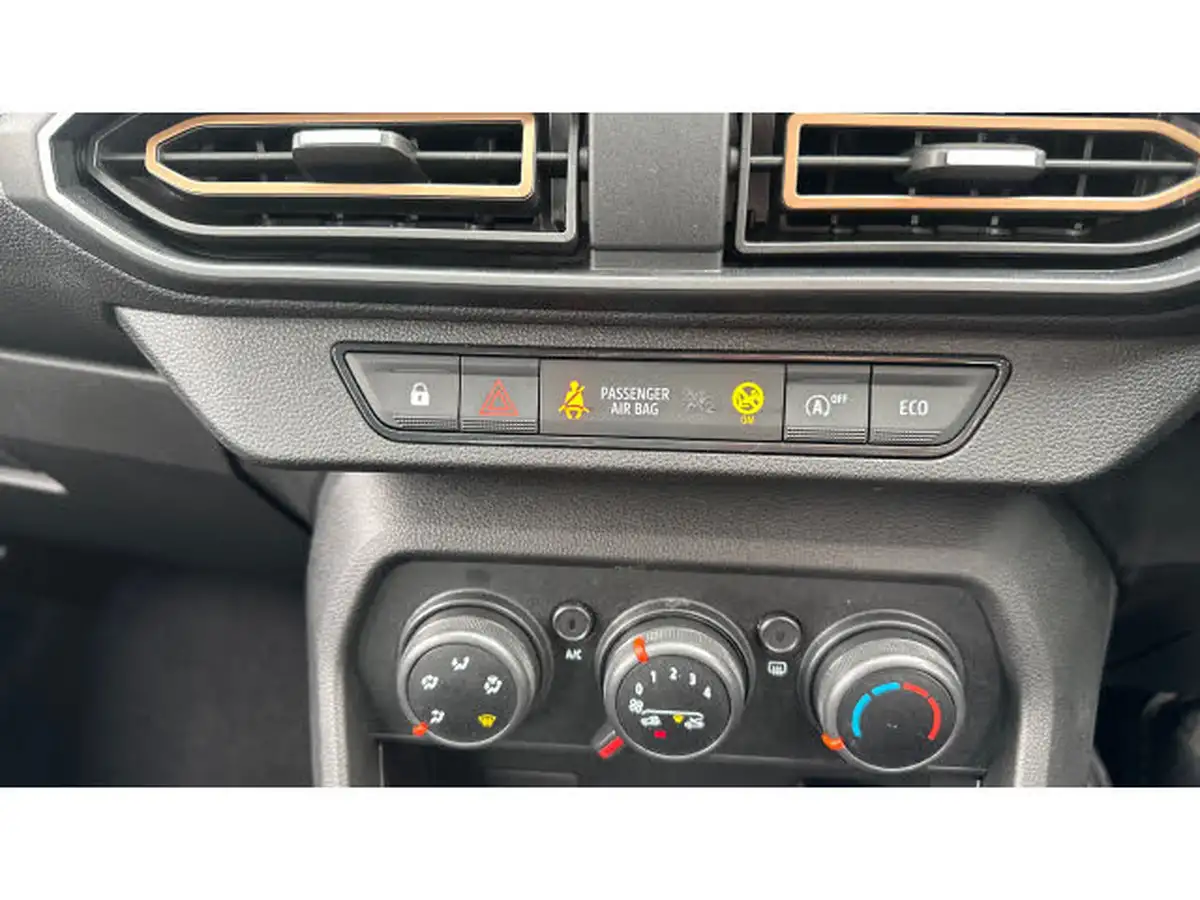 2024-dacia-sandero-stepway-10-tce-expression-90bhp-big-23