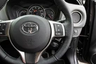 2016-toyota-yaris-133-icon-vvt-i-5d-small-19