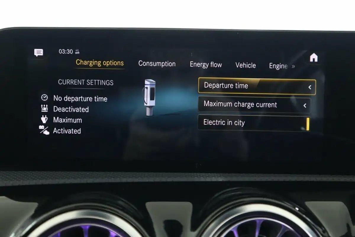 2021-mercedes-benz-a-class-13-a250e-amg-line-premium-plus-hatchback-5d-big-39