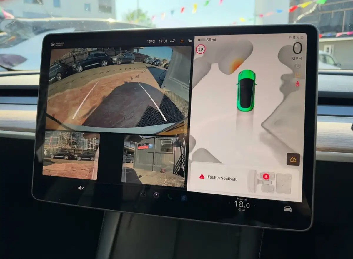 2023-tesla-model-3-e-rwd-241bhp-big-2
