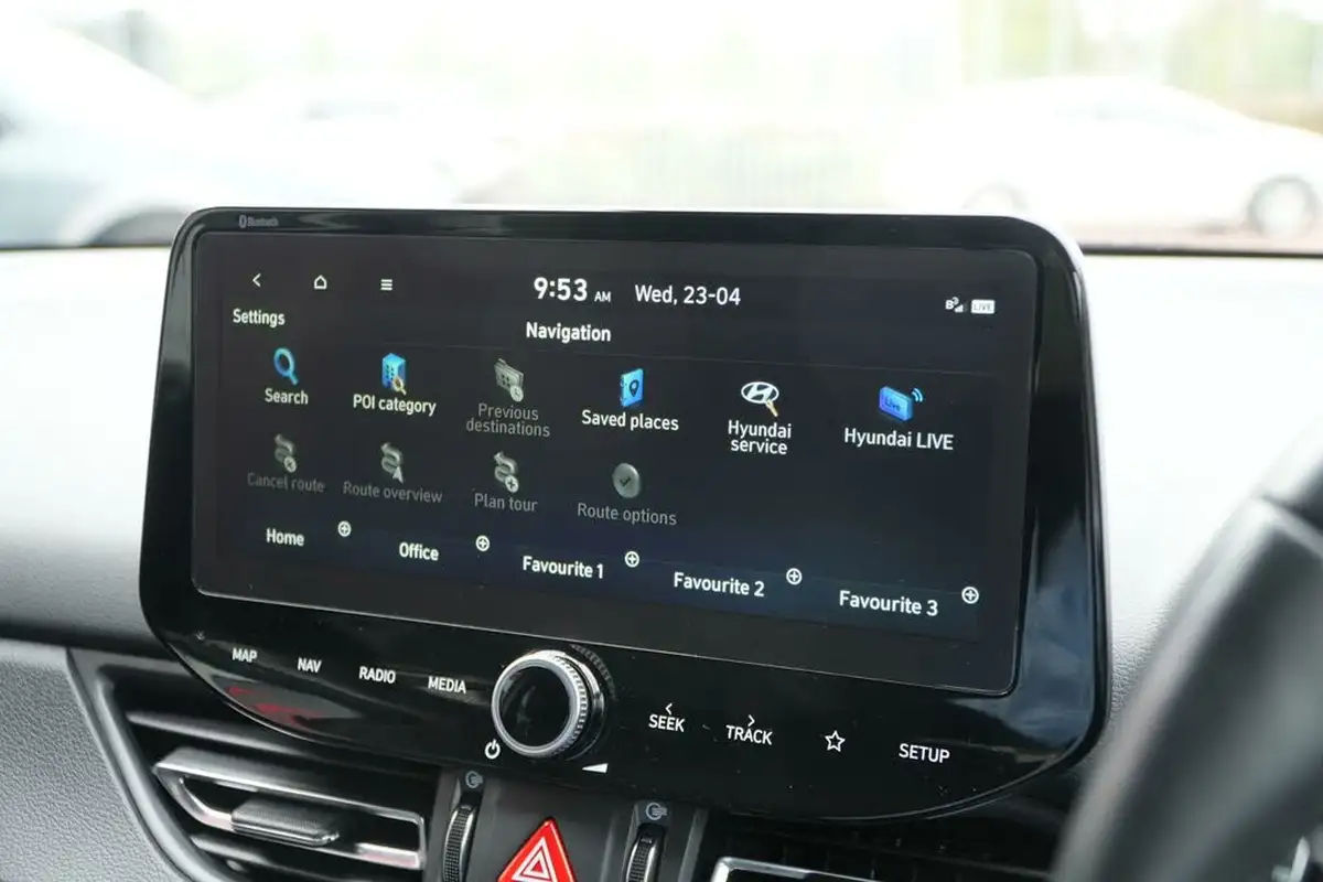 2023-hyundai-i30-10-t-gdi-premium-hatchback-big-44