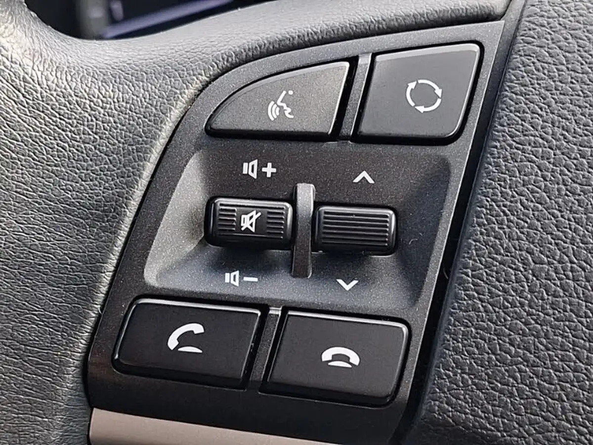 2019-hyundai-tucson-16-gdi-se-nav-big-11