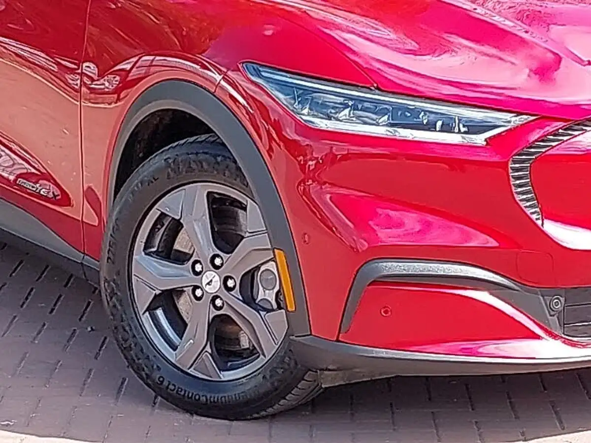 2022-ford-mustang-mach-e-e-extended-range-294ps-big-8