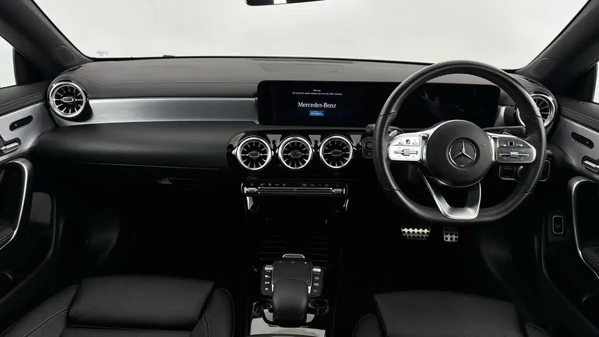 2022-mercedes-benz-cla-13-cla-180-amg-line-premium-plus-shooting-brake-5d-big-10
