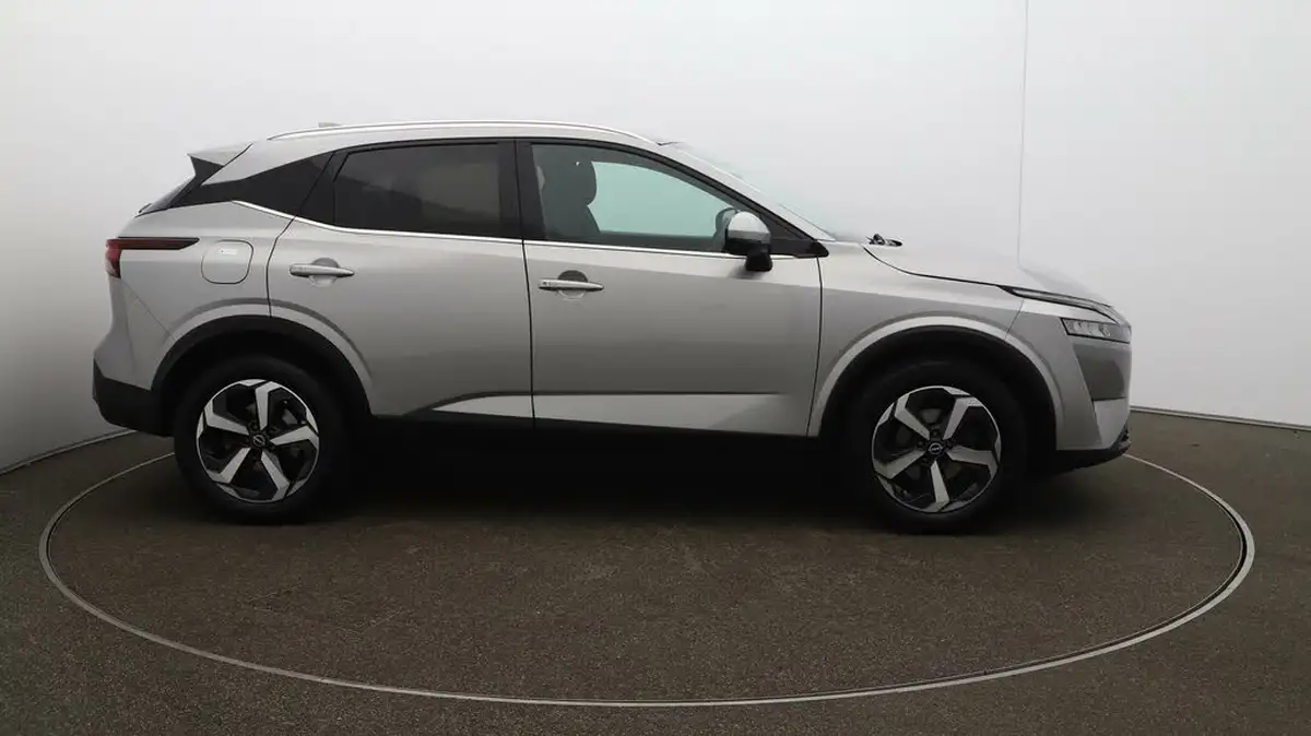 2022-nissan-qashqai-13-dig-t-n-connecta-140ps-big-40