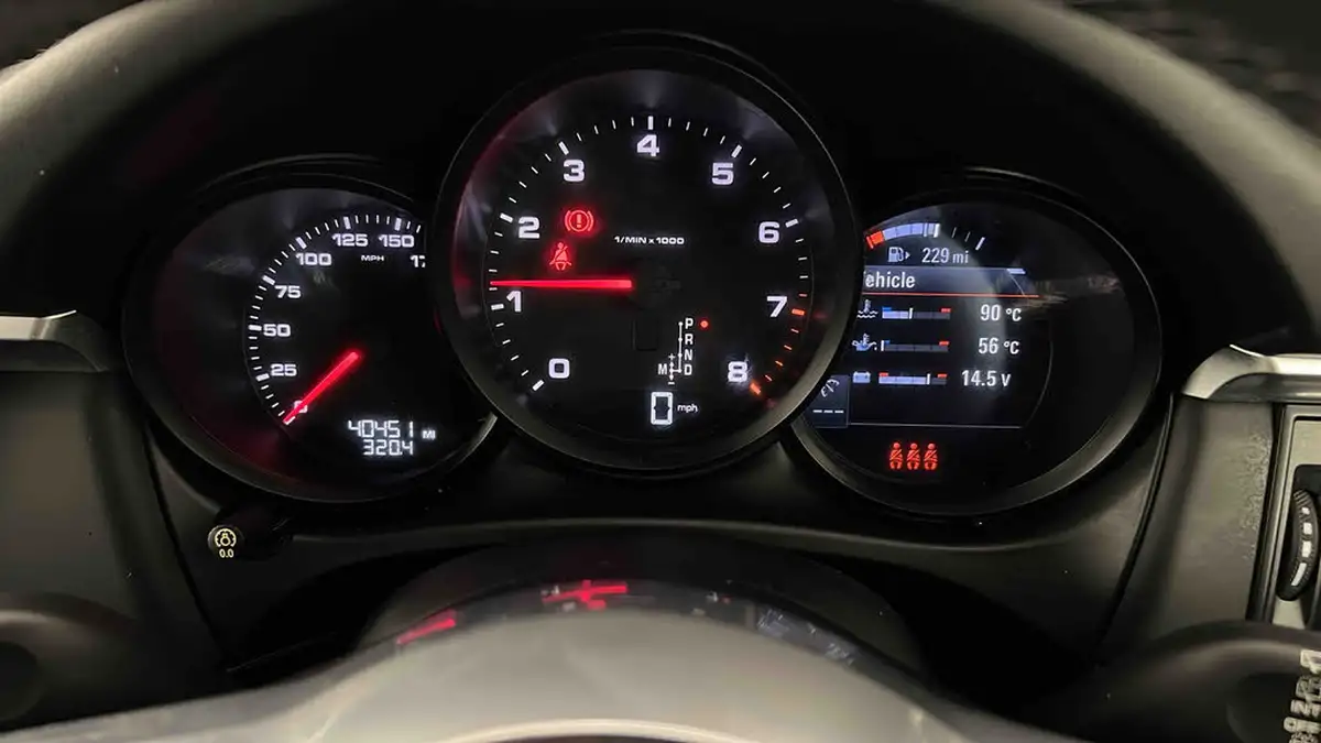 2019-porsche-macan-20-big-15