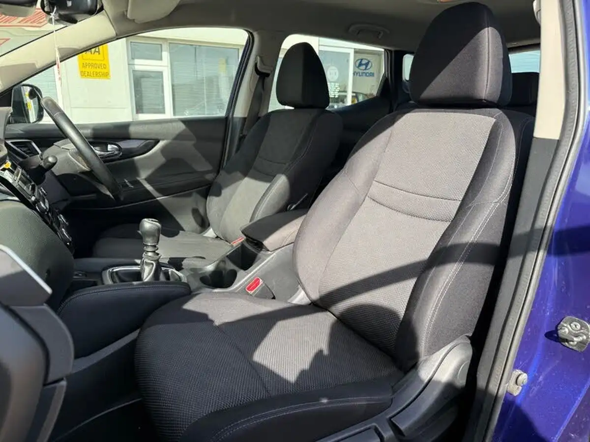2017-nissan-qashqai-15dci-acenta-smart-vision-packtech-pack-big-16