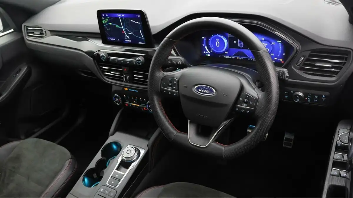 2022-ford-kuga-25t-st-line-x-edition-225ps-phev-big-10