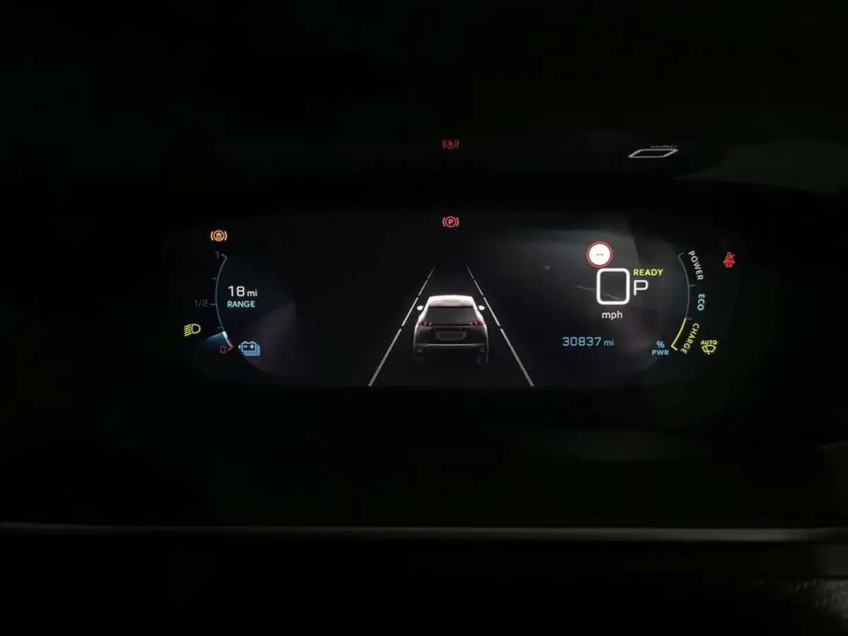 2021-peugeot-2008-suv-e-gt-premium-big-17