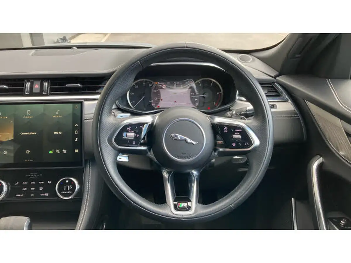 2022-jaguar-f-pace-20-d200-r-dynamic-s-big-14