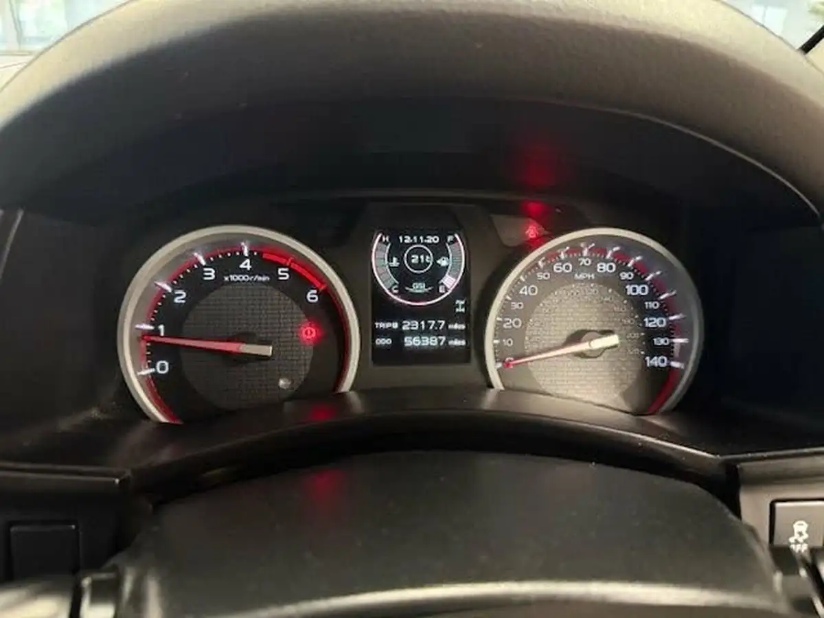 2019-isuzu-d-max-19td-yukon-double-pick-up-big-9