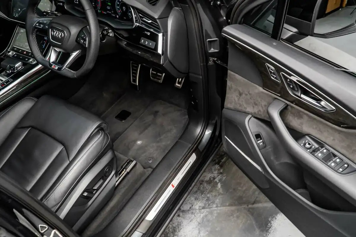 2021-audi-q7-30-50-tdi-black-edition-big-28