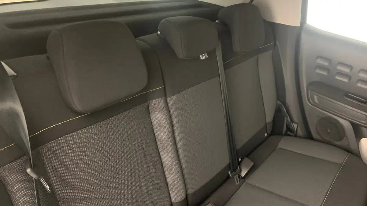 2023-citroen-c3-12-puretech-c-series-edition-83ps-ss-big-6
