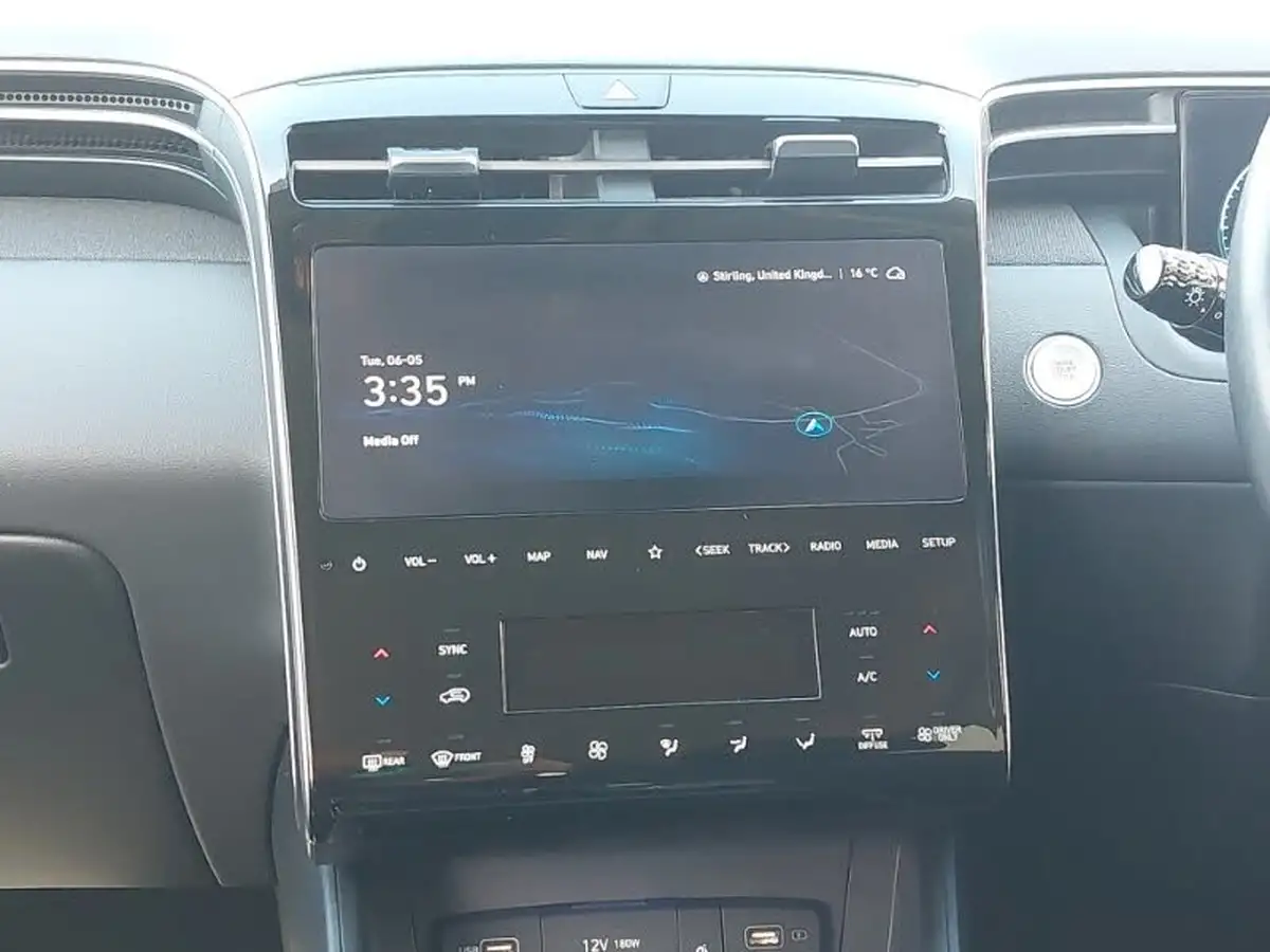 2023-hyundai-tucson-16-t-gdi-premium-230ps-hybrid-auto-big-10
