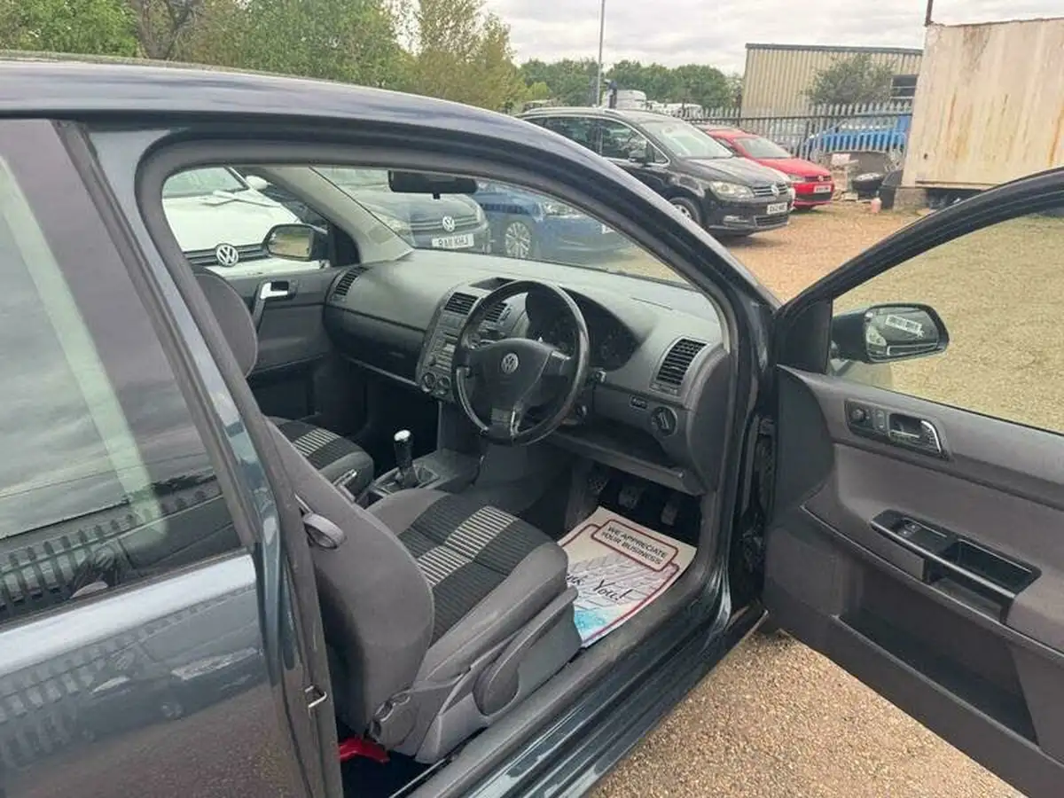 2008-volkswagen-polo-14-match-80ps-3d-big-13